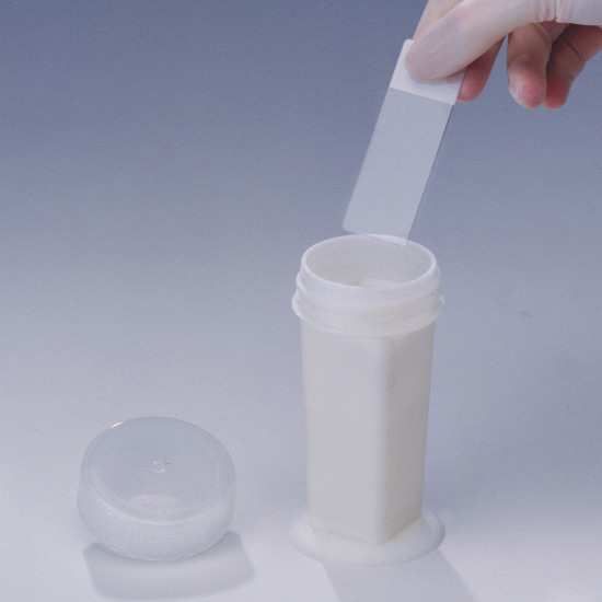 Bel-Art Coplin Staining Jar; 10 Slide Capacity, 5.3cm D Opening, Plastic Bel-Art Coplin Staining Jar; 10 Slide Capacity, 5.3cm D Opening, Plastic