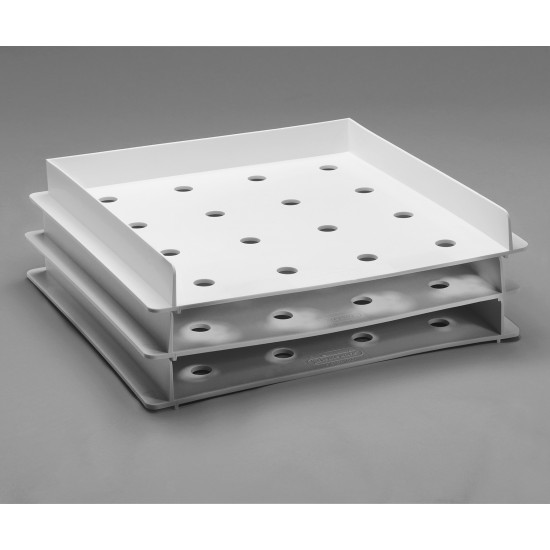 Bel-Art Stackable Petri Dish Incubation Tray; Plastic, 9⅞ x 9⁵⁄₁₆ x 1⅜ in. (Pack of 3) Bel-Art Stackable Petri Dish Incubation Tray; Plastic, 9⅞ x 9⁵⁄₁₆ x 1⅜ in. (Pack of 3)